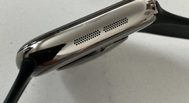 Good
													Apple Watch Series 10 46mm - Unlocked, Natural, A3003 - Cellular, Titanium, photo 3 of 6