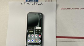 Mint
													Google Pixel 10 Pro - Unlocked, Jade, 256 GB, G4QUR, photo 3 of 10