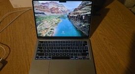 Mint
													MacBook Air 2025 (M4) - 13" - Apple M4, Sky Blue, 256 GB, 16 GB, photo 5 of 11