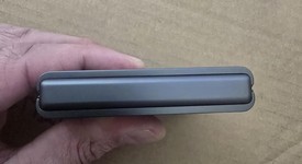 Good
													Motorola Razr (2024) - Unlocked, Gray, 256 GB, 8 GB, photo 3 of 9