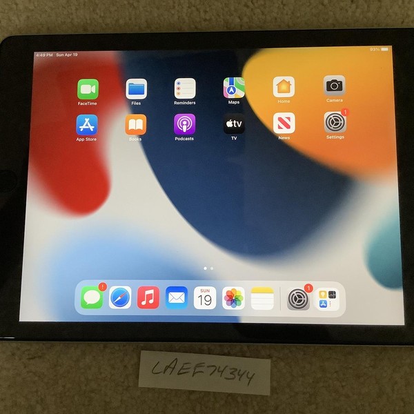 Apple iPad Air 2 - Wi-Fi, 16 GB, Gray