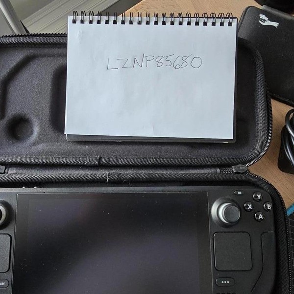 Steam Deck - 64 GB, Black, 16 GB, AMD