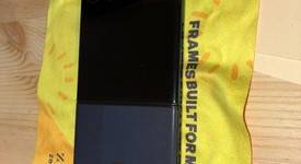 Good
													Motorola Razr Plus (2024) - T-Mobile, Navy Blue, 256 GB, 12 GB, photo 2 of 10