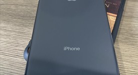 Mint
													Apple iPhone Xs Max - Sprint, Gray, 64 GB, A1921, photo 3 of 9