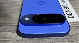 Mint
													Google Pixel 10 - Unlocked, Indigo, 128 GB, GLBW0, photo 3 of 6