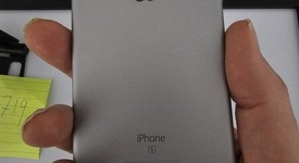 Good
													Apple iPhone 6 Plus - Unlocked, Gray, 64 GB, A1522, photo 2 of 6