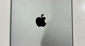 Good
													Apple iPad 5th Gen - Wi-Fi, Gray, 32 GB, A1822, photo 3 of 7