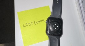 Fair
													Apple Watch Series 6 44mm - Unlocked, Gray, A2294 - Cellular, Aluminum, photo 4 of 6