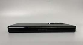 Good
													Samsung Galaxy Z Fold3 5G - Unlocked Non-US, Black, 256 GB, 12 GB, SM-F926N, photo 5 of 8