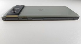 Good
													Google Pixel 8 - Unlocked, Hazel, 128 GB, 8 GB, G9BQD, Sub-6 5G, photo 3 of 8