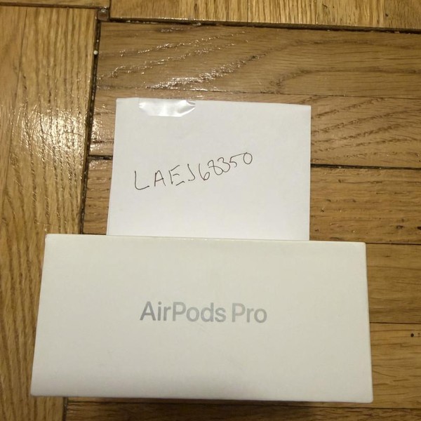 Apple AirPods Pro 3