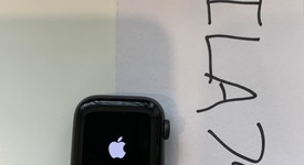 Good
													Apple Watch Series 5 40mm - Gray, A2092 - GPS, Aluminum, photo 1 of 8