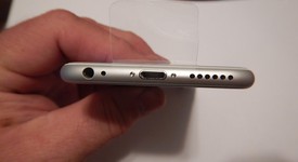 Mint
													Apple iPhone 6S - Unlocked, Silver, 32 GB, A1633, photo 4 of 8