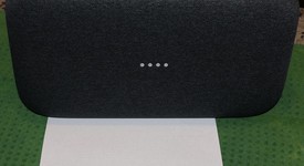 Mint
													Google Home Max - Black, photo 1 of 9