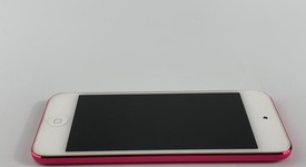 Good
													Apple iPod Touch 6th Gen - Wi-Fi, Pink, 64 GB, photo 5 of 6