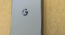 Mint
													Google Pixel 10 Pro - Unlocked, Moonstone, 128 GB, G4QUR, photo 4 of 6