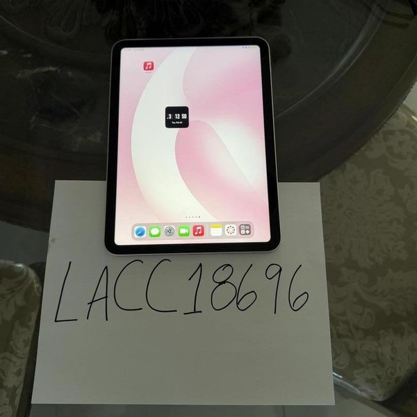 Apple iPad 10th Gen - Wi-Fi, 64 GB, Silver, A2696