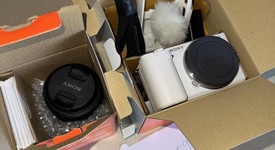 Mint
													Sony ZV-E10 - White, photo 1 of 15