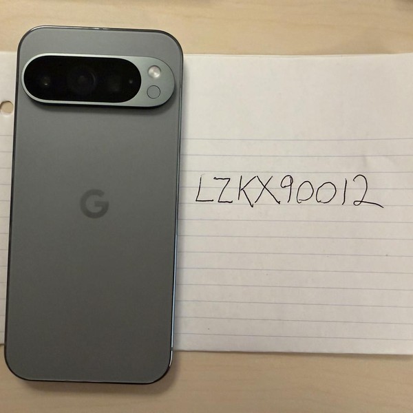 Google Pixel 9 Pro - Unlocked, 128 GB, Hazel, 16 GB, GR83Y