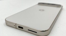 Mint
													Google Pixel 9 Pro XL - Unlocked, Porcelain, 256 GB, 16 GB, GGX8B, photo 5 of 5