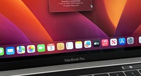 Good
													MacBook Pro 2017 (With Touch Bar) - 13" - I5, Gray, 256 GB, 8 GB, photo 3 of 9