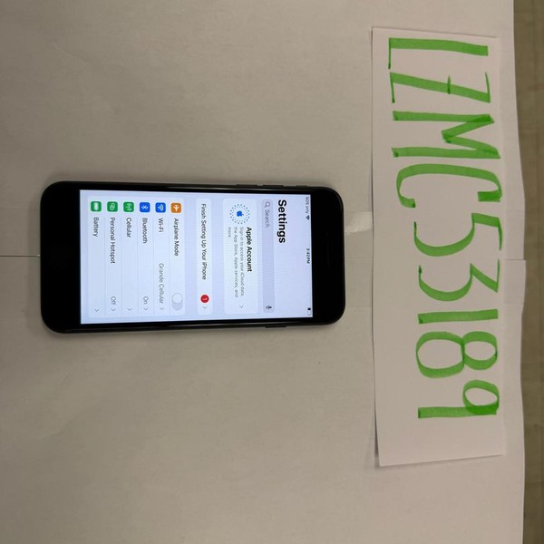 Apple iPhone SE 3rd Gen 2022 - Unlocked, 64 GB, Midnight, A2595