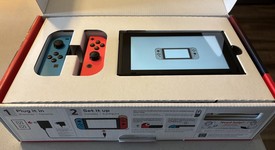 Mint
													Nintendo Switch - Red & Blue, 32 GB, photo 5 of 12