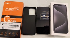 Mint
													Apple iPhone 15 Pro - Unlocked, Black, 256 GB, A2848, photo 3 of 12