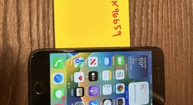Fair
													Apple iPhone SE 2nd Gen 2020 - Unlocked, Black, 64 GB, A2275, photo 1 of 5