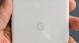 Mint
													Google Pixel 7 - Unlocked, Snow, 256 GB, 8 GB, GVU6C, Sub-6 5G, photo 4 of 13
