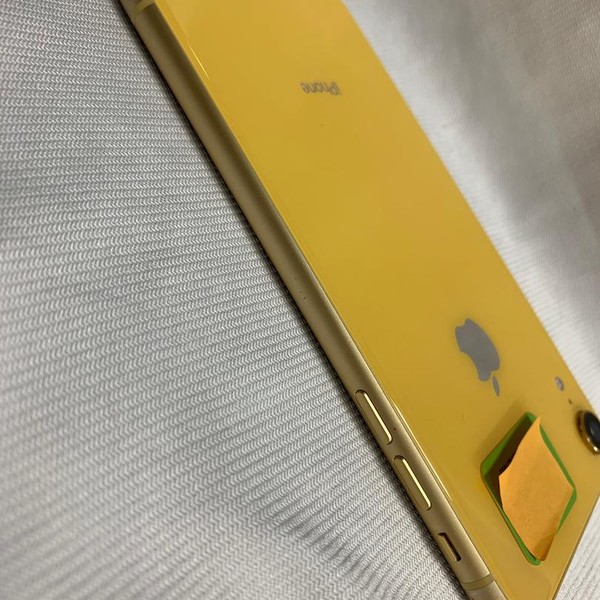 Apple iPhone Xr - Unlocked, 128 GB, Yellow, A1984