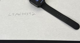 Mint
													Apple Watch Series 10 46mm - Black, A2999 - GPS, Aluminum, photo 4 of 6