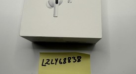 New
													Apple AirPods Pro 2 - USB-C, photo 2 of 2