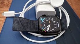 Mint
													Apple Watch Series 10 42mm - Black, A2997 - GPS, Aluminum, photo 1 of 10