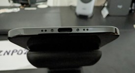 Mint
													Apple iPhone Air - Unlocked, Space Black, 256 GB, A3260, photo 5 of 11