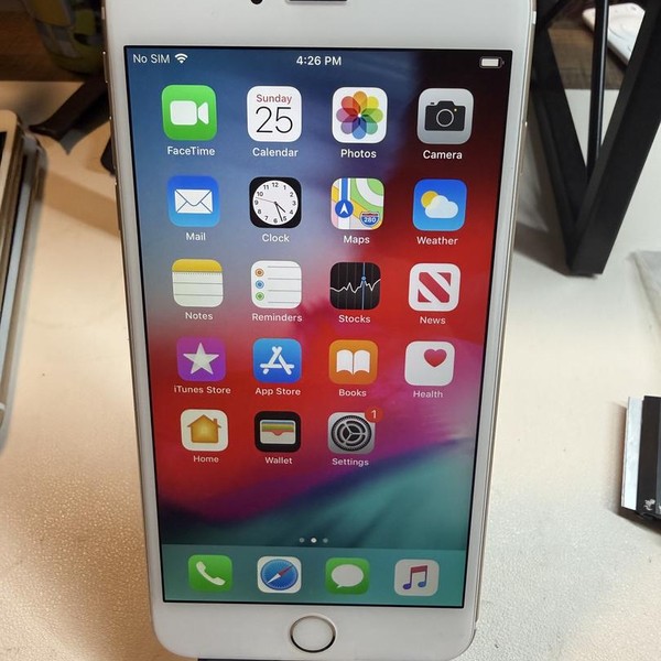 Apple iPhone 6 Plus - Unlocked, Gold, 64 GB, A1522