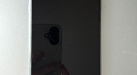 Good
													Apple iPhone 11 Pro Max - Unlocked, Green, 64 GB, A2161, photo 3 of 3