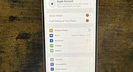 Mint
													Apple iPhone 16 Plus - Unlocked, White, 128 GB, A3082, photo 1 of 9