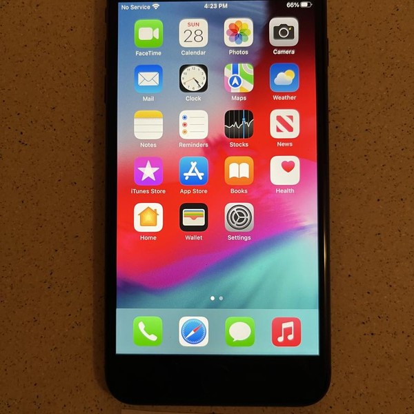 Apple iPhone 8 Plus - Sprint, 64 GB, Gray, A1864