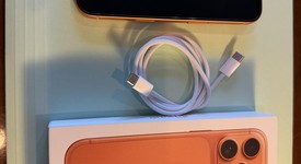 Mint
													Apple iPhone 17 Pro - Unlocked, Cosmic Orange, 256 GB, A3256, photo 1 of 7
