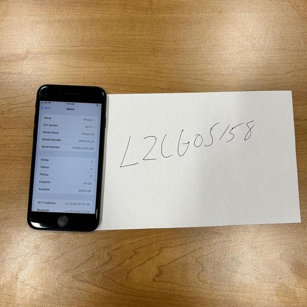 Apple iPhone SE 2nd Gen 2020 - Unlocked, Black, 64 GB, A2275