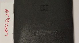 Fair
													OnePlus 2 - Unlocked, Black, 64 GB, A2005, photo 2 of 3