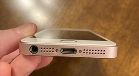 Good
													Apple iPhone SE 1st Gen 2016 - Verizon, Rose Gold, 64 GB, A1662, photo 2 of 10