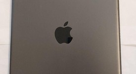 Good
													Apple iPad 9th Gen - Unlocked, Gray, 64 GB, A2603, photo 3 of 4