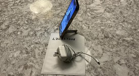 Mint
													Apple iPhone 14 Pro - Unlocked, Gold, 256 GB, A2650, photo 5 of 10