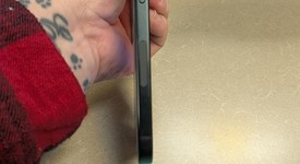 Mint
													Apple iPhone 15 - Unlocked, Black, 128 GB, A2846, photo 5 of 9