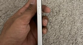 Mint
													Apple iPhone 16e - Unlocked, White, 128 GB, A3212, photo 4 of 10