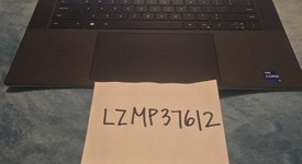 Mint
													Dell XPS 15 9530 (2023) - I7, Silver, 1 TB, 32 GB, FHD+, photo 2 of 10