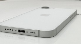 Mint
													Apple iPhone 16e - Unlocked, White, 256 GB, A3212, photo 5 of 5