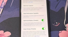 Good
													Apple iPhone 8 - Unlocked Non-US, Gray, 64 GB, A1906, photo 3 of 6